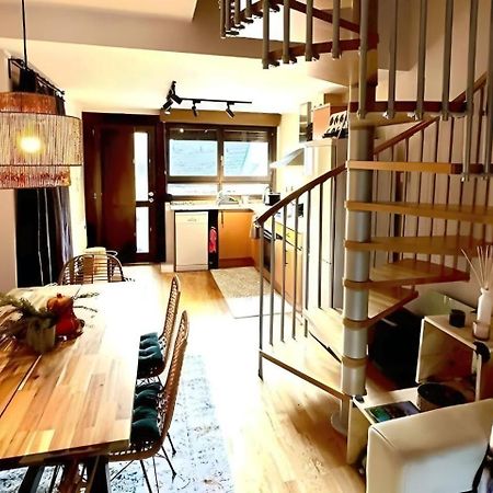 Appartement Caleydos Duplex Diseno Garaje Wifi à Sallent de Gállego Extérieur photo